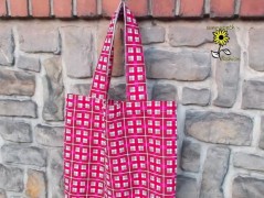 Střapatý nákrčník ,,The Red