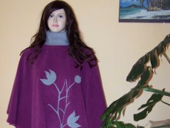 Střapatý nákrčník ,,The Red