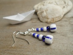 Třílístky II. ..... náušnice