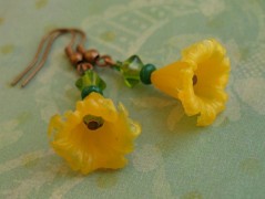 Třílístky II. ..... náušnice