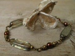 Třílístky II. ..... náušnice