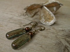 Třílístky II. ..... náušnice