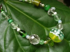 Třílístky II. ..... náušnice