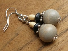 Třílístky II. ..... náušnice