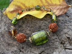 Třílístky II. ..... náušnice