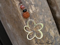 Třílístky II. ..... náušnice