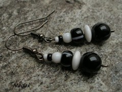 Třílístky II. ..... náušnice