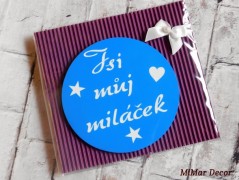 Dřevěná pokladnička se jménem