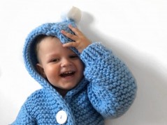 Tyrkysový dětský kabátek s kapucí