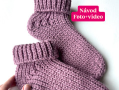 Tyrkysový dětský kabátek s kapucí