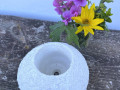 Květinový valoun, imitace kamene