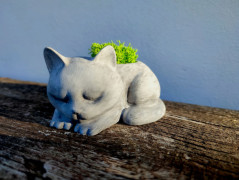 Terakoto-růžový svícen z betonu