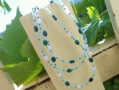 Dlouhé skleněné korálky