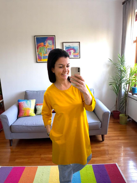 Dámské šaty hořčice L/XL šaty hřejivé šatky melírované svetrové 