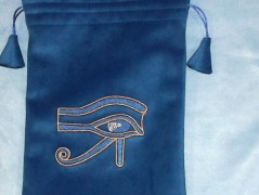 Meditační polštář s výšivkou