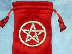 Meditační polštář s výšivkou