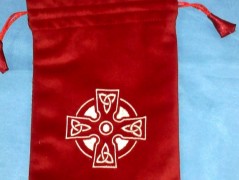 Meditační polštář s výšivkou