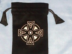 Meditační polštář s výšivkou