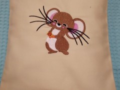 Meditační polštář s výšivkou