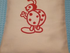 Meditační polštář s výšivkou