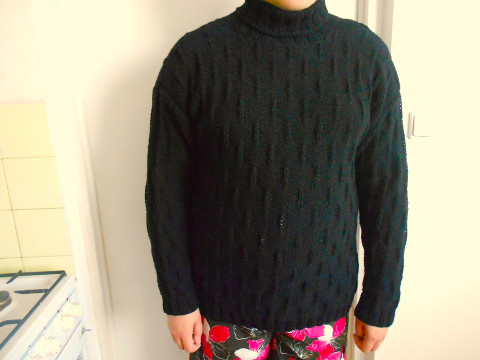 Pánský rolák s vlnou M,L, možná XL černá svetr pánský rolák vlna akryl 