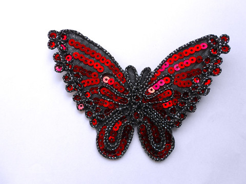 Brož motýl červená brož korálky motýl černá 