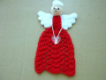 Pletený andělíček k zavěšení