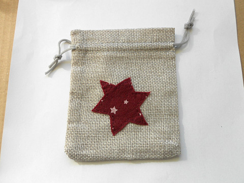 Dárkový pytlík s hvězdičkou červená vánoce pytlík hvězda šedá valentýn juta 