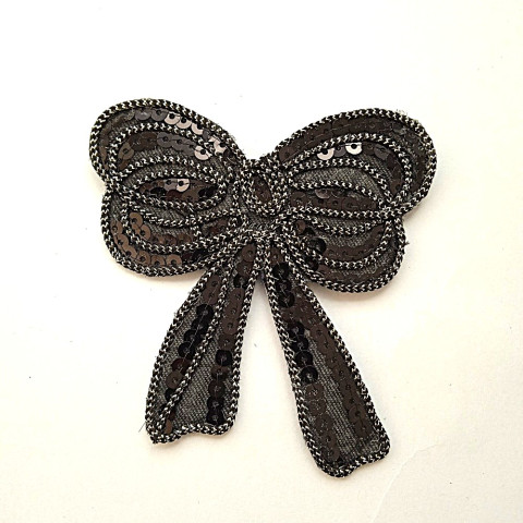 Brož mašle brož korálky motýl černá stříbrná 