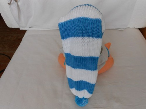 Čepička - kašpárek modrá čepice bílá akryl kašpárek 