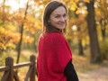 Pletená vesta - barva malinová