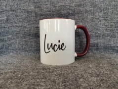 Hrnek se jménem, Simona