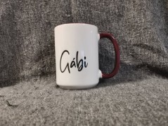 Hrnek se jménem, Simona