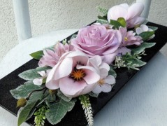 Věnec s fuchsiovými růžemi