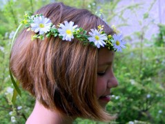 Věnec s fuchsiovými růžemi