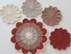 Háčkovaný límeček