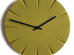 Betonové hodiny - karamel