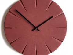 Betonové hodiny - karamel