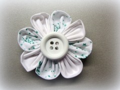 Náramek z min.tyrkenit s motýlkem