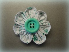 Náramek z min.tyrkenit s motýlkem