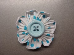 Náramek z min.tyrkenit s motýlkem