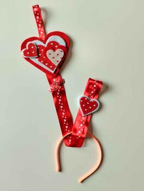 Sponkovník srdíčka sova sponkovník čelenkovník 