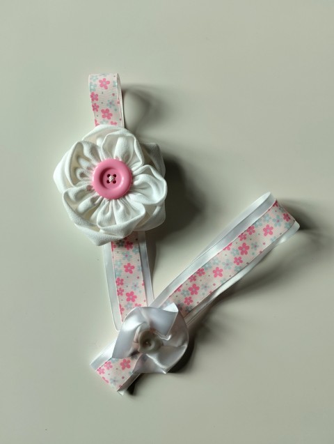 Sponkovník kytička sova sponkovník čelenkovník 