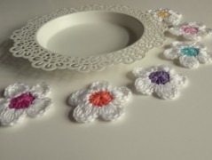 Náramek z min.tyrkenit s motýlkem