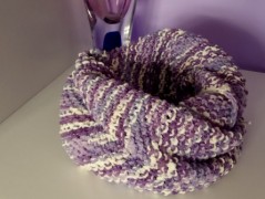 Náramek z min.tyrkenit s motýlkem