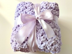 Náramek z min.tyrkenit s motýlkem