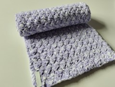 Náramek z min.tyrkenit s motýlkem