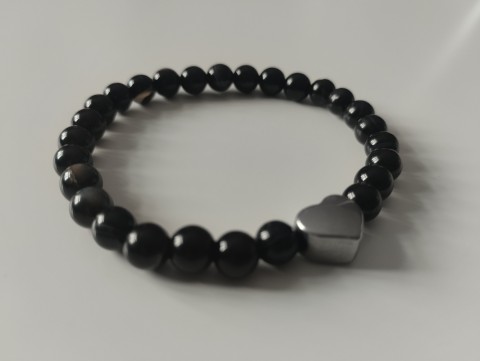 Náramek s nerezovým srdíčkem náramek achát černá 