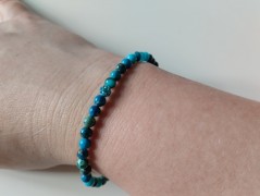 Náramek z min.tyrkenit s motýlkem