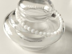 Náramek z min.tyrkenit s motýlkem